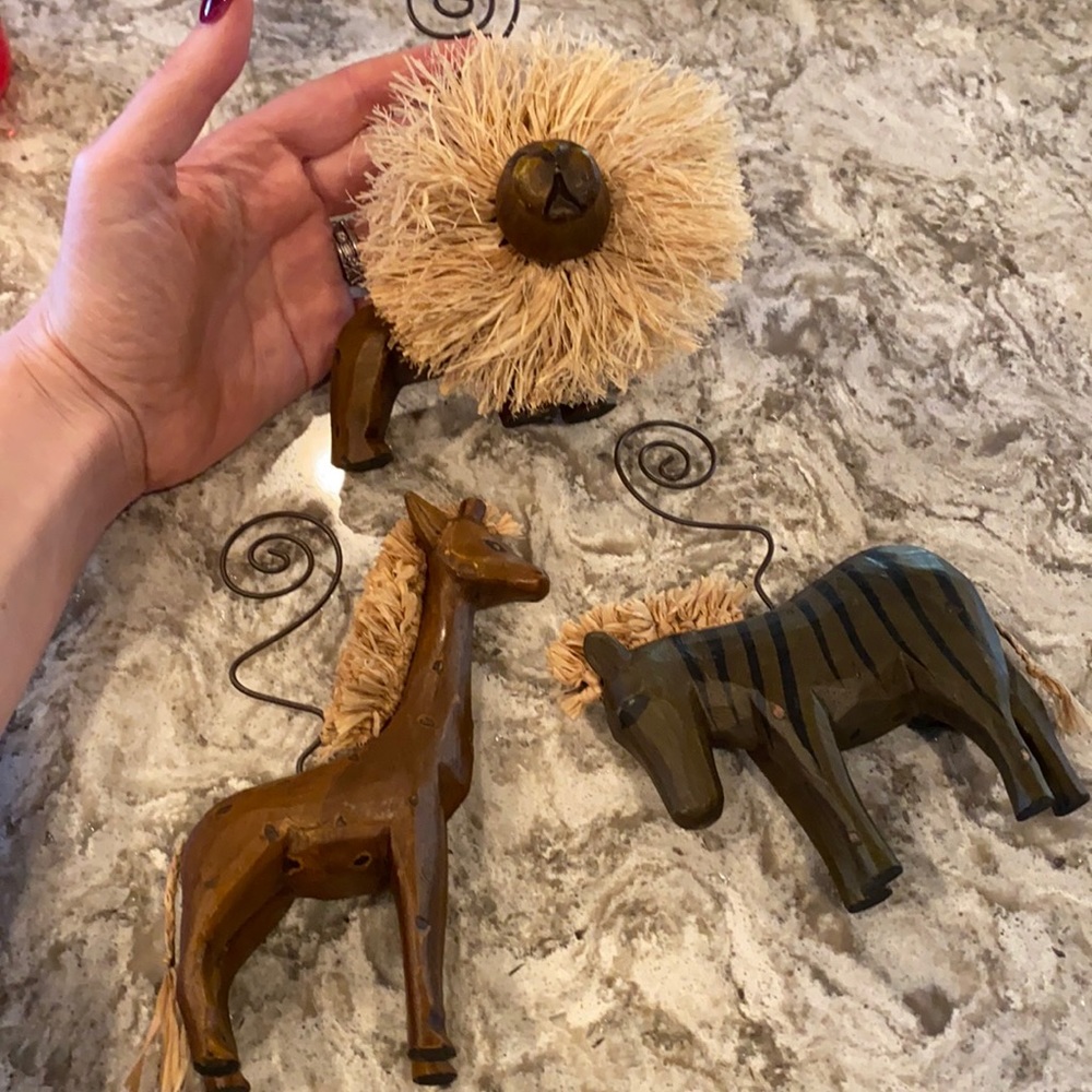 3 wooden picture holders